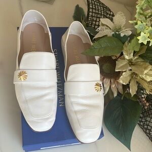 Stuart Weitzman WYLIE STAR LOAFER